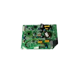 Fotografía en perspectiva lateral de la tarjeta Midea 17122000034048, en la que se distinguen módulos electrónicos, conectores y relés, ideal para comprobar estado físico del repuesto