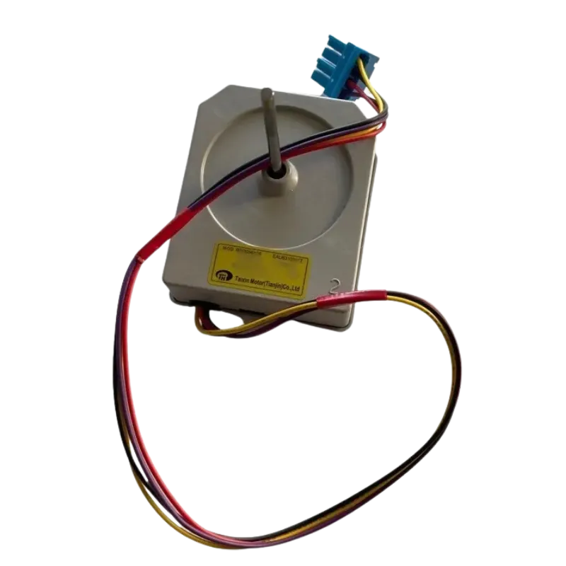 Motor LG EAU63103205 DC – Vista con etiqueta frontal y eje expuesto Motor LG DC EAU63103205 con etiqueta técnica visible, eje metálico y cableado multicolor