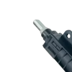 Damper LG ACV73730204 — detalle del vástago Amortiguador de fricción LG ACV73730204 — primer plano del vástago metálico y carcasa negra con orificio de fijación