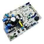 Main Board LG EBR84273215 vista en perspectiva con capacitores y relés azules