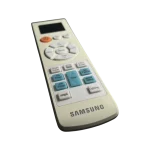 Control remoto Samsung DB93-06335E en ángulo tres cuartos, mostrando botones azules de On/Off Timer, Time y Good Sleep