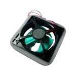 Ventilador FBA11J12H Vista Lateral Ventilador NMB FBA11J12H vista lateral