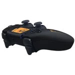 Mando de juego con agarre cómodo y diseño personalizable con colores llamativos