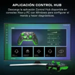 Imagen de la aplicación Control Hub en una pantalla de computadora, mostrando un mando de Xbox con opciones de configuración de audio, sticks analógicos, botones y ayuda al cliente.